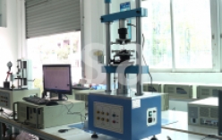 插拔力試驗機加班調(diào)試生產(chǎn)中，即將發(fā)貨客戶