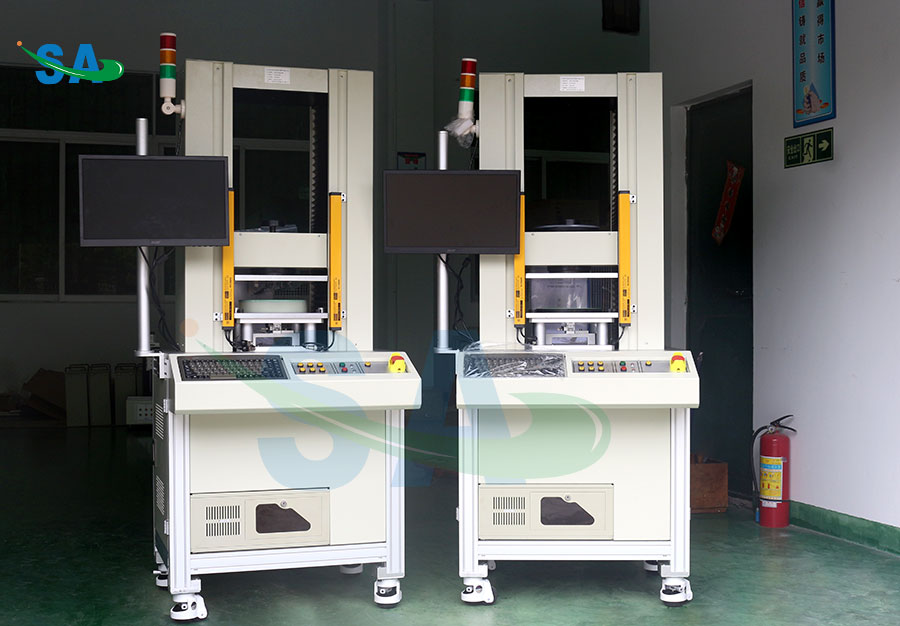 兩臺彈簧拉壓試驗機 兩臺彈簧拉壓試驗機