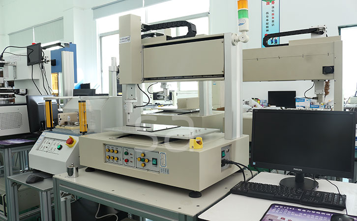 兩臺三軸荷重位移曲線測試機調試完成，發(fā)往客戶實驗室(圖1)