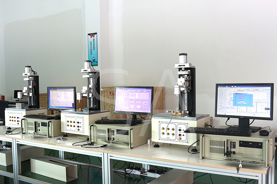 3臺荷重位移曲線機調試完成，即將發(fā)往客戶實驗室(圖1)